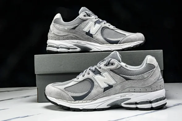 New Balance 2002R M2002RST  