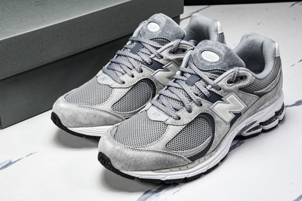 New Balance 2002R M2002RST  