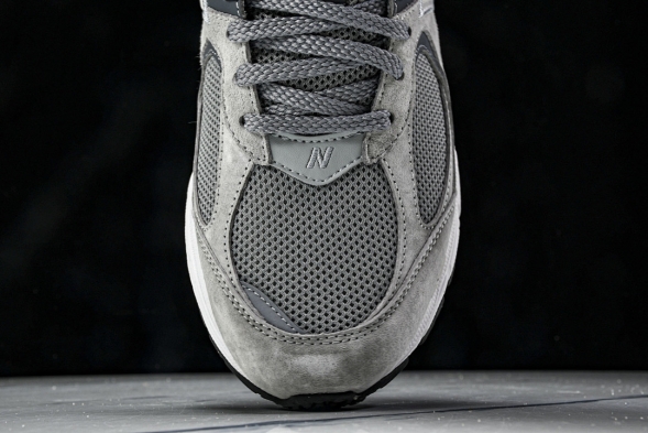 New Balance 2002R M2002RST  