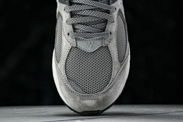 New Balance 2002R M2002RST  