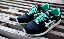Asics Gel Saga 