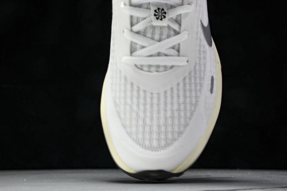 Nike Journey Run FNO228 104 