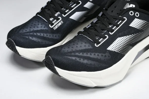 New Balance FuelCell Rebel V4 MFCPZSD 