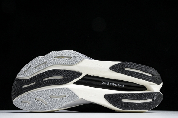 New Balance FuelCell Rebel V4 MFCPZSD 