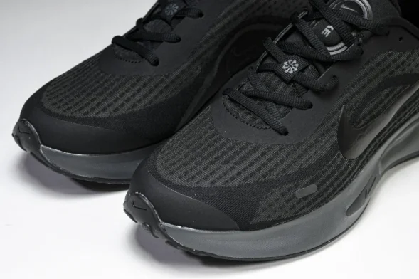 Nike Journey Run FN0228-002 