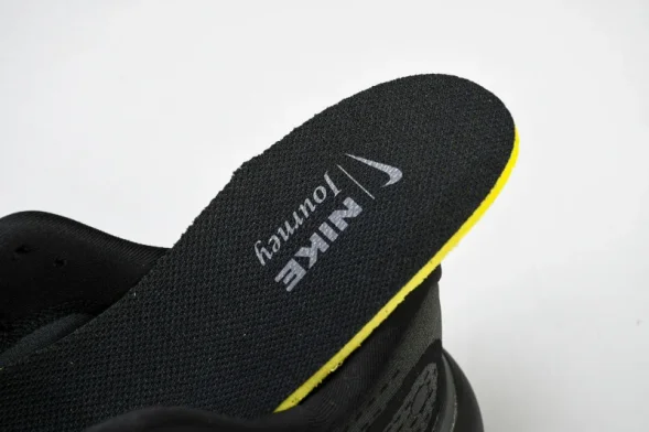 Nike Journey Run FN0228-002 