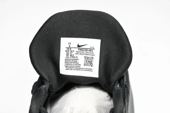 Nike Journey Run FN0228-002 