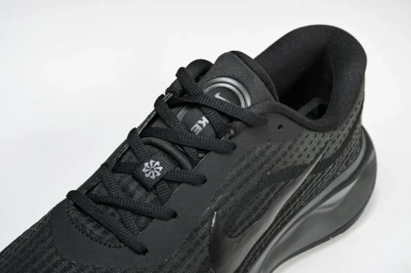 Nike Journey Run FN0228-002 