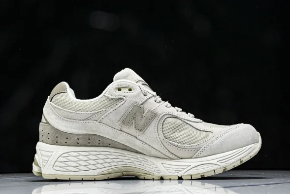 New Balance 2002R M2002RJN 