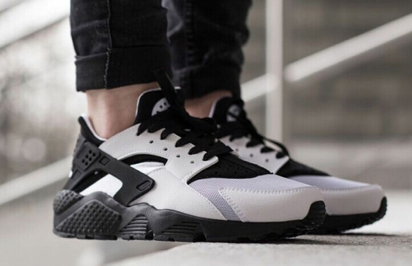 Nike Air Huarache 634835-101 