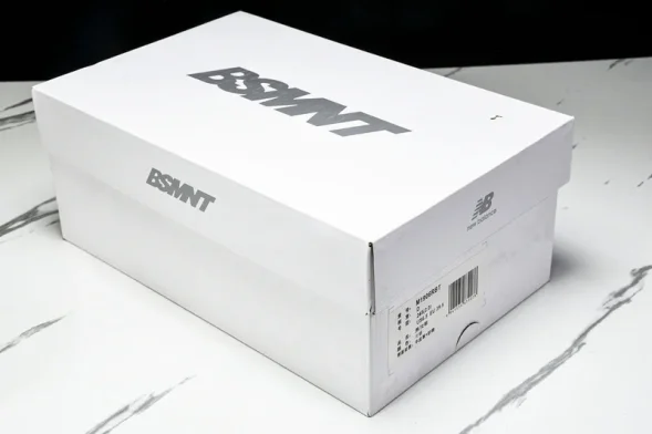 New Balance 1906  M1906RBT 