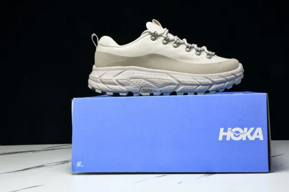 Hoka Tor Summit 1147952 OLK 