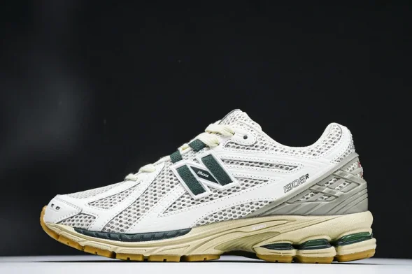 New Balance 1906  M1906RQ  