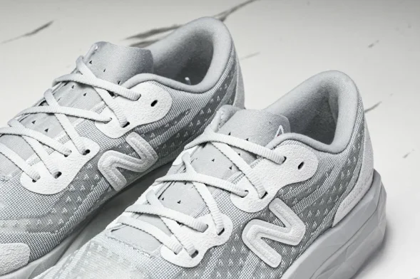 New Balance FuelCell Rebel V4 MRCELVD4 