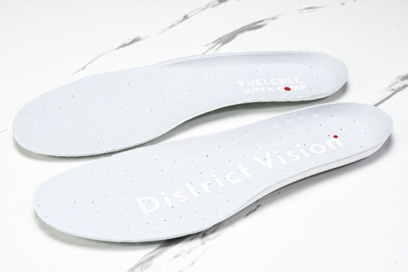 New Balance FuelCell Rebel V4 MRCELVD4 