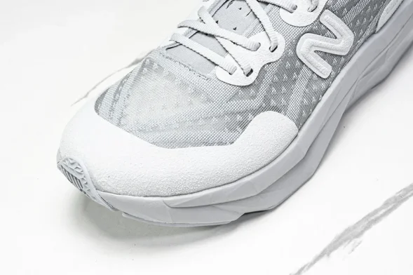 New Balance FuelCell Rebel V4 MRCELVD4 