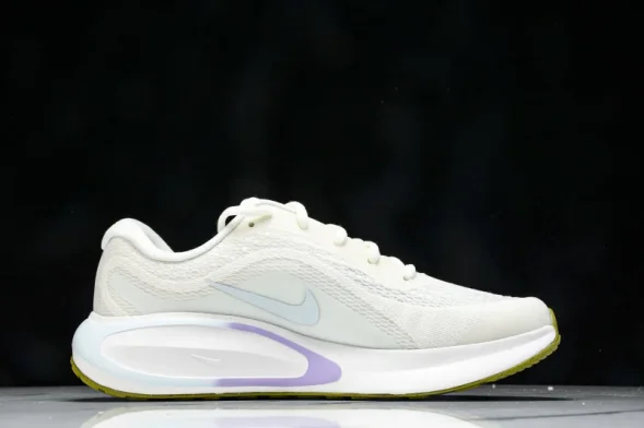 Nike Journey Run HV1798-141 