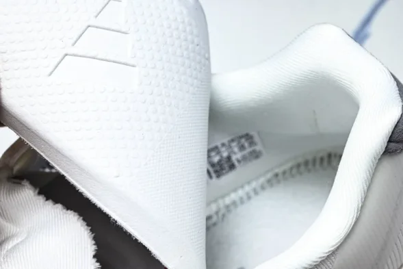 Adidas Adizero Boston 13 M JQ1668 