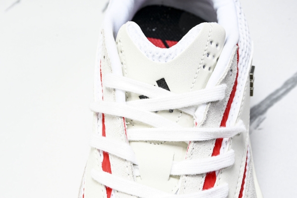 Adidas Lightblaze JQ9966  