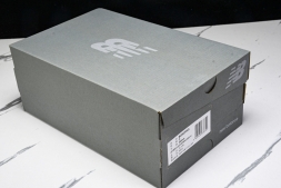 New Balance 2002R M2002RHG