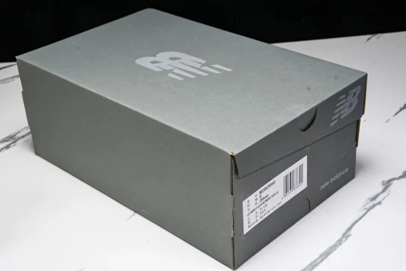 New Balance 2002R M2002RHG 