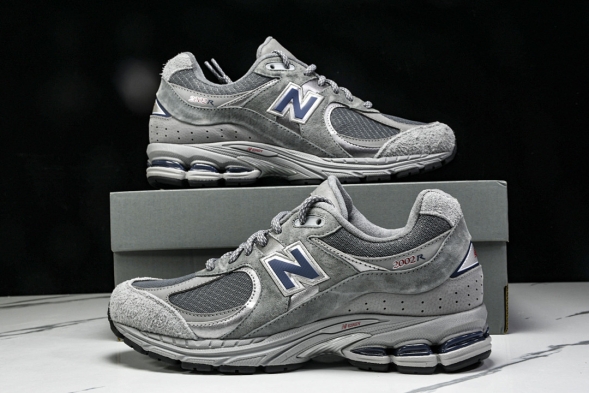 New Balance 2002R M2002RHG 