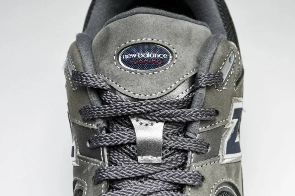 New Balance 2002R ML2002RA 