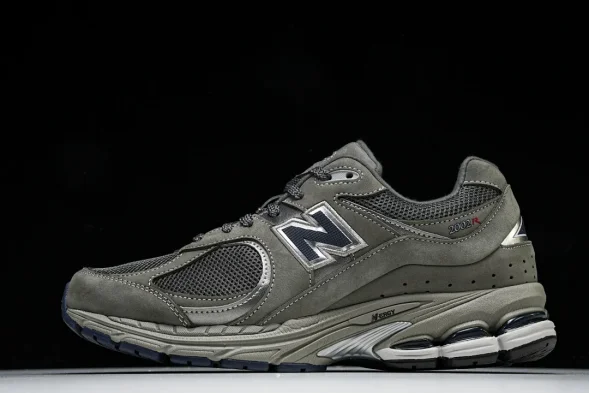 New Balance 2002R ML2002RA 