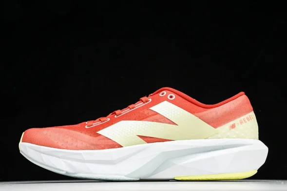 New Balance FuelCell Rebel V4 WFCXLR4 