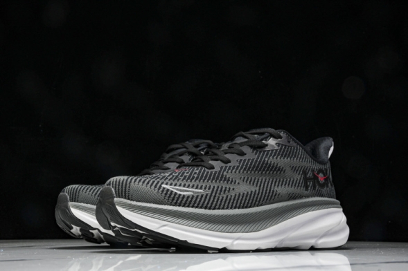 Hoka Clifton 9 1127895 BCKT 