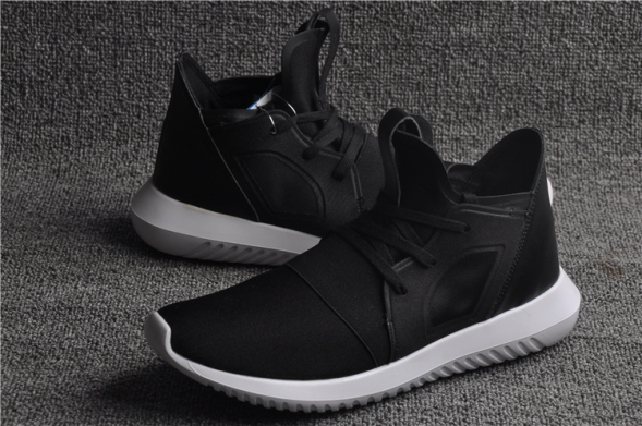 Adidas Tubular Defiant    