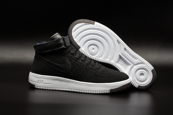 NIKE AIR FORCE 1 ULTRA FLYKNIT 