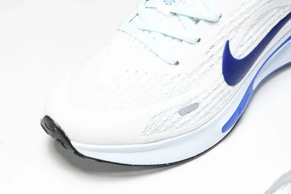 Nike Journey Run FN0228-101 