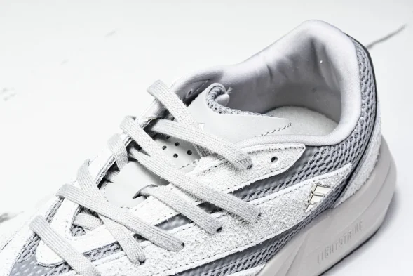 Adidas Lightblaze JQ9975 