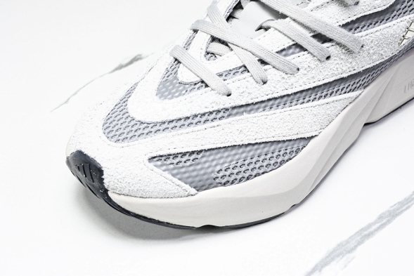 Adidas Lightblaze JQ9975 