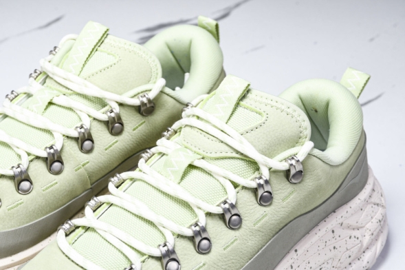 Hoka Tor Summit 1147952 SGG 