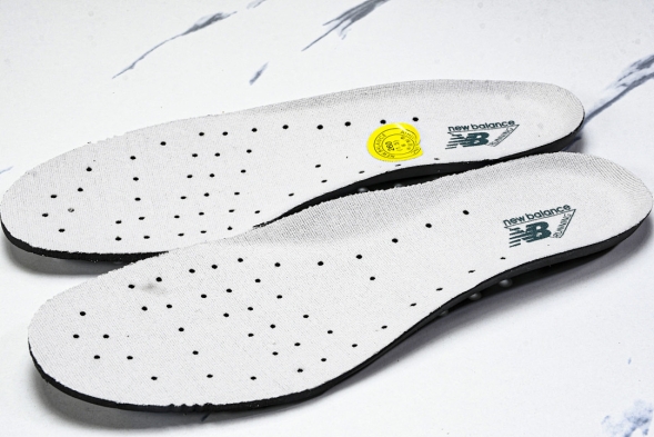 New Balance 2002R I2002REK 