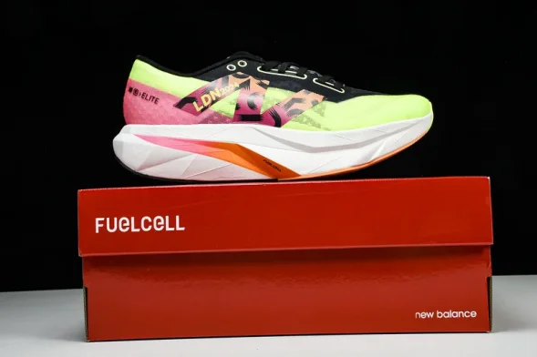 New Balance FuelCell Rebel V4 MFCELLN4 