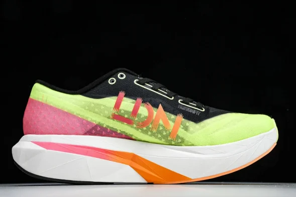 New Balance FuelCell Rebel V4 MFCELLN4 