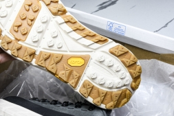 Hoka Tor Summit 1147952 OLC