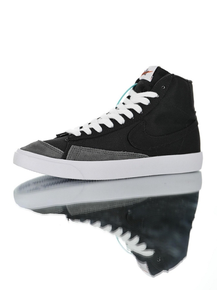 ​​Nike Blazer Mid CD8238-001 