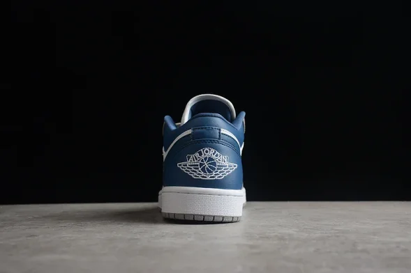 Nike Air Jordan 1 low DC0774-042 
