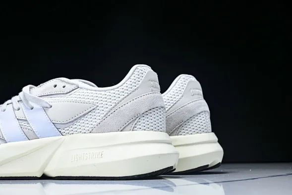 Adidas Lightblaze JH6942 