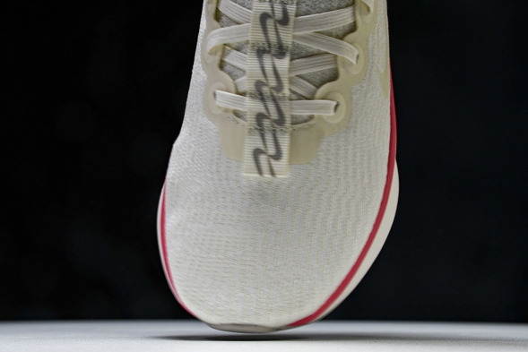 Nike Motiva DV1238-104 