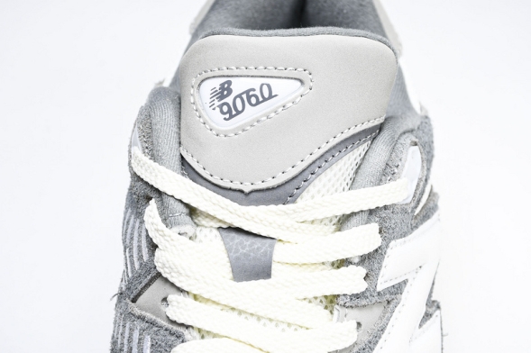 New Balance 9060 U9060YGA 