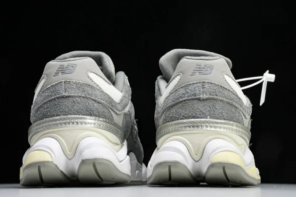New Balance 9060 U9060YGA 