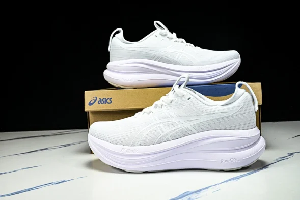Asics Gel Nimbus 28 1011C127-100 