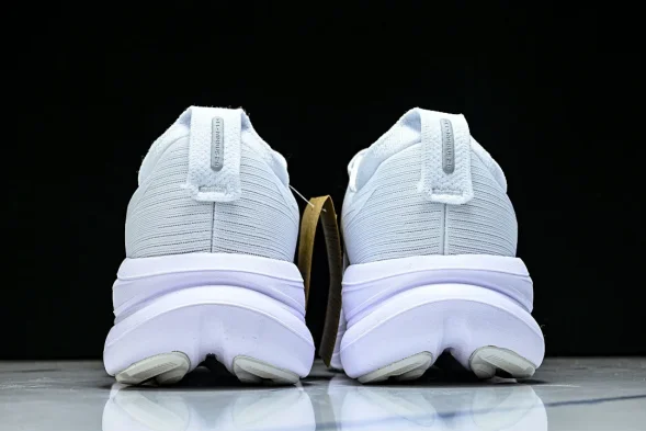 Asics Gel Nimbus 28 1011C127-100 