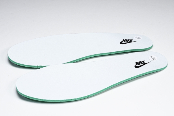 Nike Motiva DV1237-102 