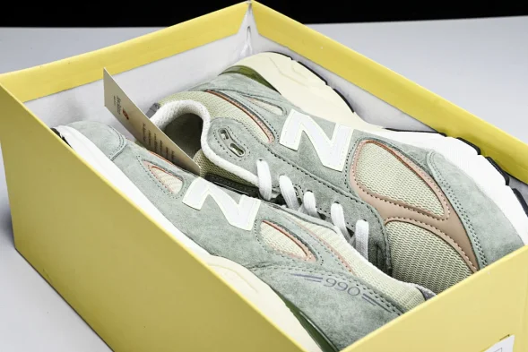 New Balance NB990 M990GT4 